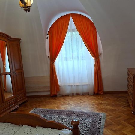 Classy View - Panoramic Sibiu Suite Экстерьер фото